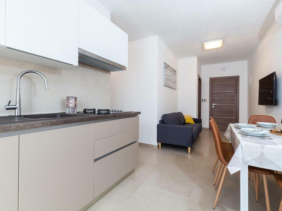 Apartments Gioia Пореч Экстерьер фото
